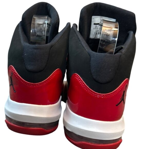 Jordan Max Aura 'Black Gym Red' US 6Y/Men's 6/Women's 7.5 Hypebeast - Picture 7 of 12